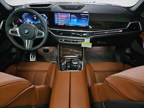 New 2026 BMW X5 M60i image 14