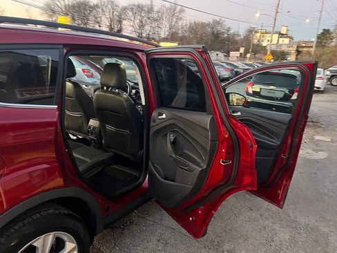 Used 2014 Ford Escape SE w/ Equipment Group 201A image 15