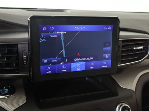 Used 2020 Ford Explorer XLT w/ Equipment Group 202A RWD image 7