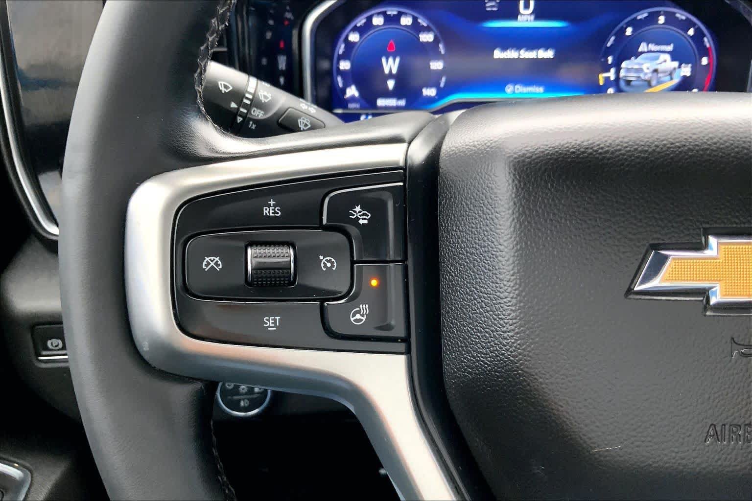 Used 2024 Chevrolet Silverado 2500 LTZ w/ LTZ Convenience Package AWD/4WD image 24