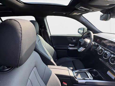 New 2026 Mercedes-Benz GLB 250 image 24