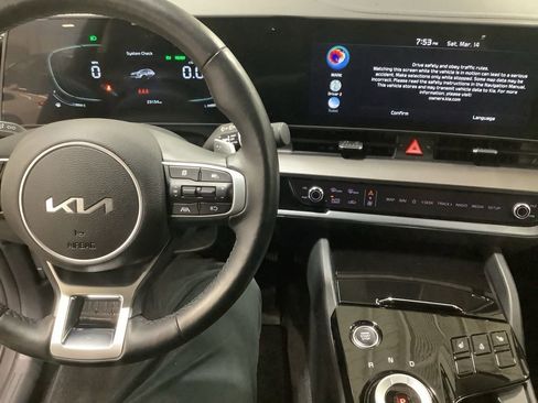 Certified 2023 Kia Sportage EX image 16