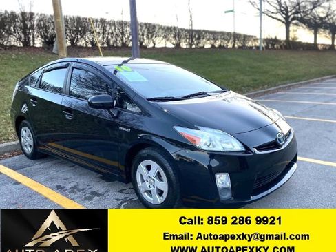 Used 2010 Toyota Prius image 1