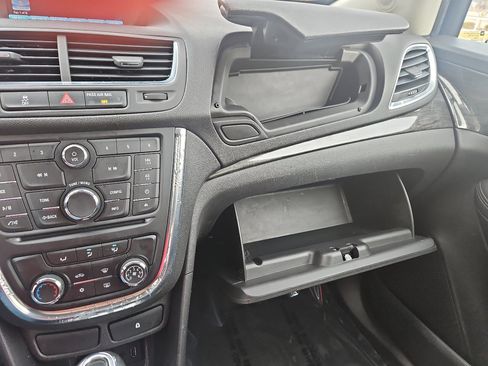 Used 2014 Buick Encore FWD image 22