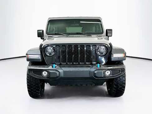 Used 2023 Jeep Wrangler Unlimited w/ Cold Weather Group AWD/4WD image 2