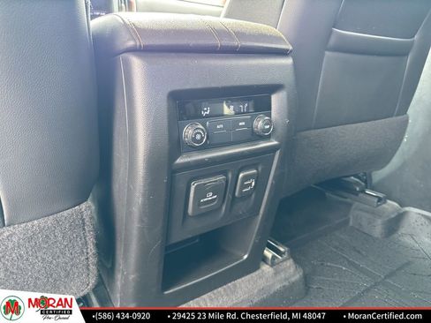 Used 2020 Chevrolet Traverse RS w/ LPO, Floor Liner Package image 30