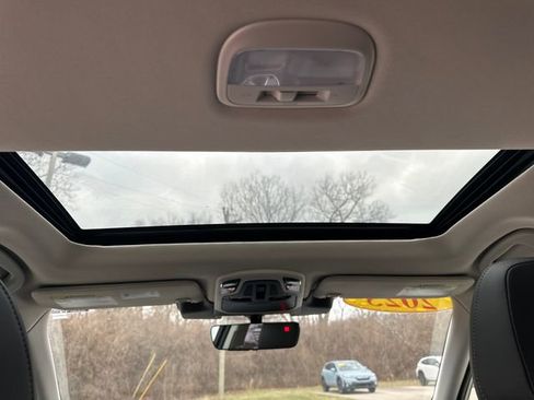 Used 2025 Subaru Outback Limited image 19