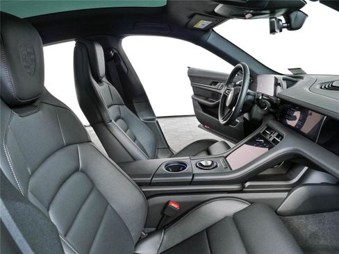 New 2026 Porsche Taycan RWD image 24