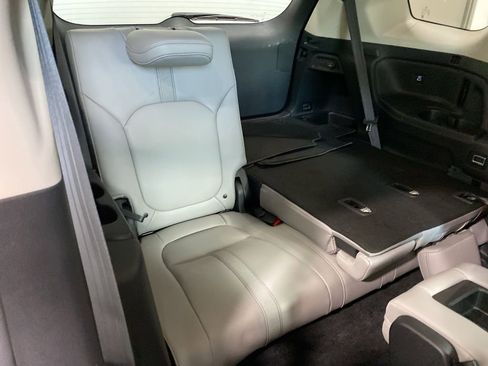 Used 2023 Honda Pilot EX-L image 15