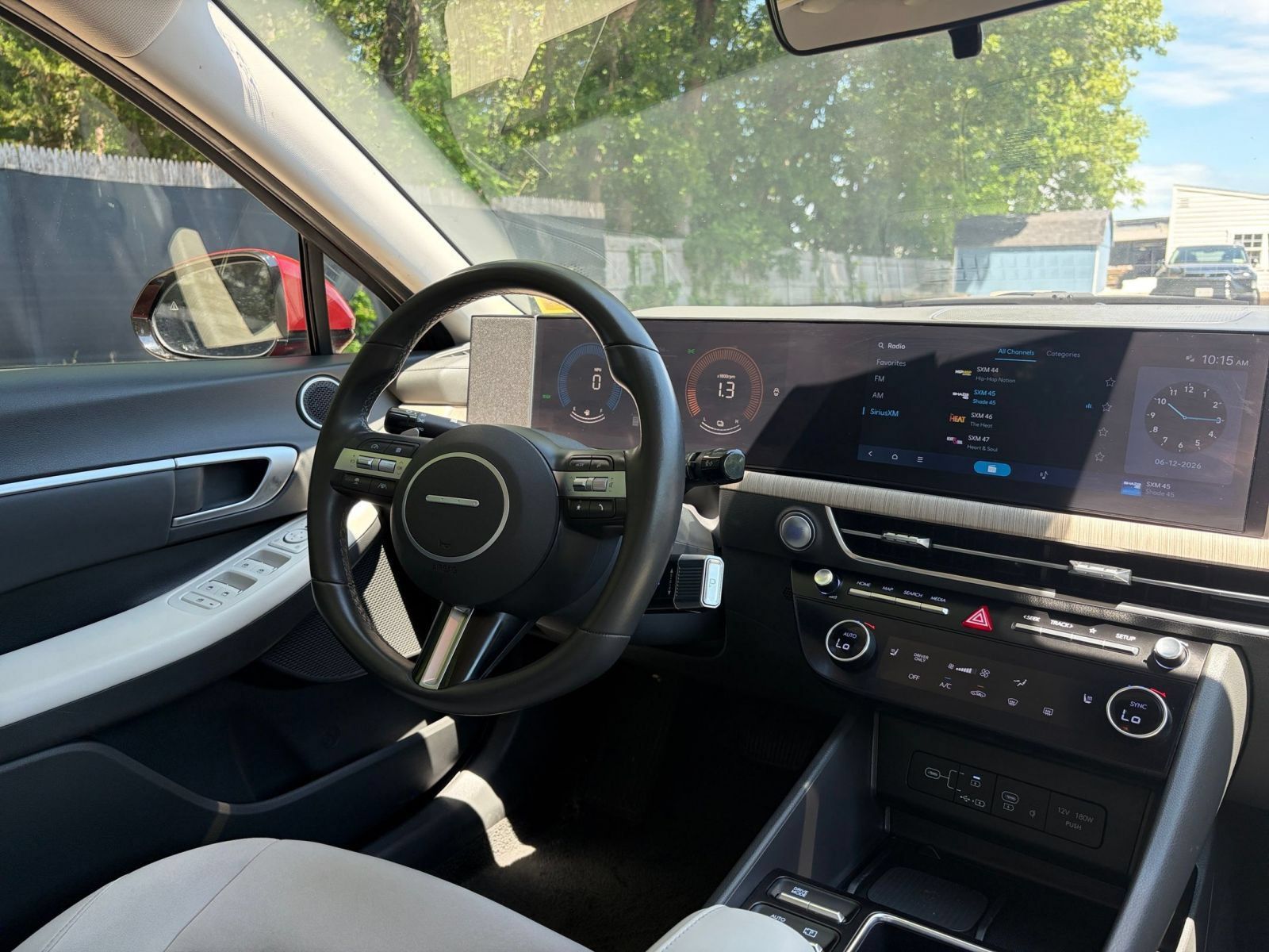 Used 2025 Hyundai Sonata SEL FWD image 33