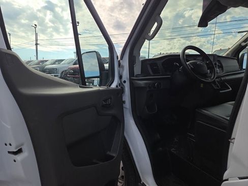 Used 2025 Ford Transit 250 148 High Roof Extended w/ Load Area Protection Package RWD image 7