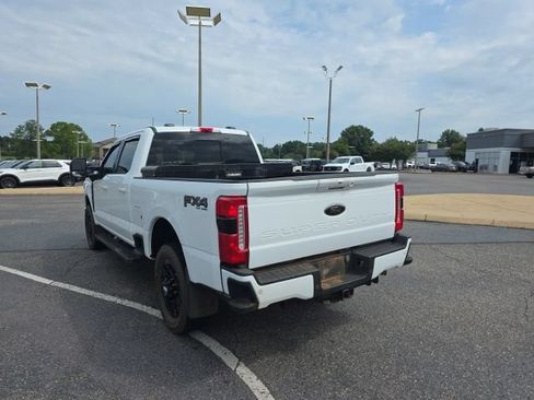 Used 2024 Ford F250 XLT w/ Black Appearance Package AWD/4WD image 5