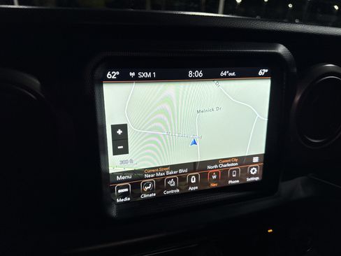 Used 2022 Jeep Wrangler Unlimited Sport w/ Sun And Sound Package AWD/4WD image 13