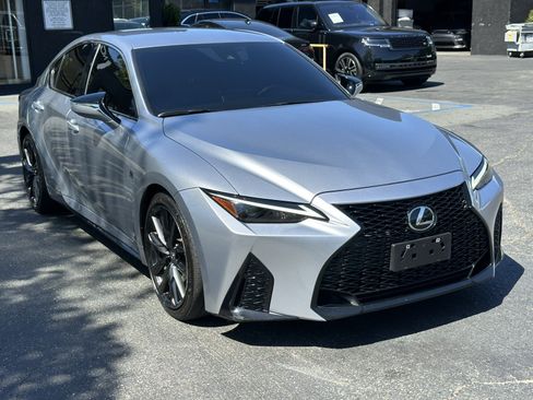 Used 2024 Lexus IS 300 F Sport RWD image 6
