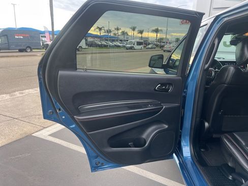 Used 2025 Dodge Durango GT image 28