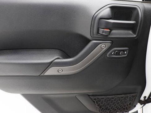 Used 2017 Jeep Wrangler Unlimited Sport w/ Quick Order Package 24S image 16