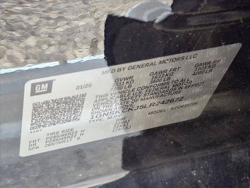 Used 2020 Chevrolet Tahoe Premier w/ Premier 6.2L Value Package AWD/4WD image 17
