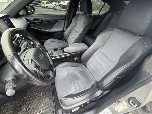 Used 2022 Lexus IS 500 image 13