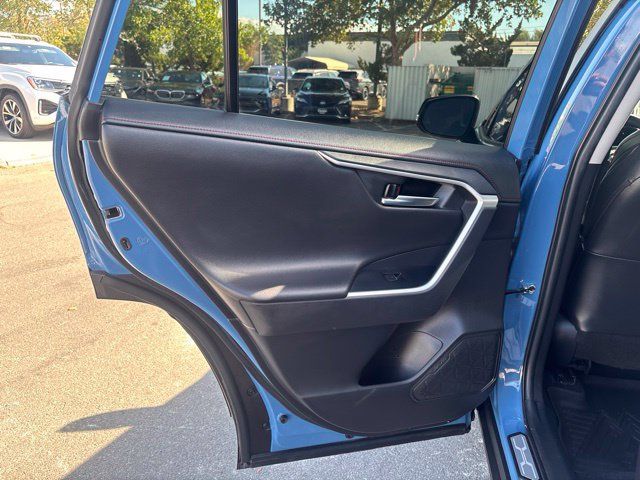 Used 2022 Toyota RAV4 TRD Off-Road w/ TRD Off-Road Weather Package AWD/4WD image 32