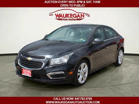 Used 2015 Chevrolet Cruze LTZ FWD image 1