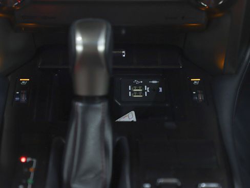 Used 2021 Lexus GX 460 Premium w/ Premium Package image 21