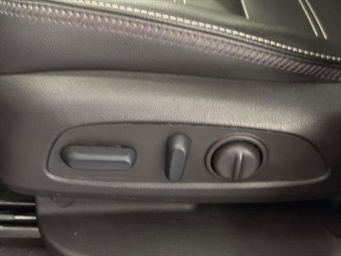 Used 2022 GMC Terrain Denali w/ LPO, 'HIT The Road' Package image 17