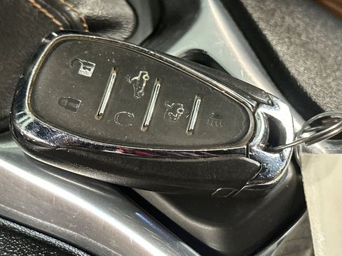 Used 2017 Chevrolet Camaro SS RWD image 26