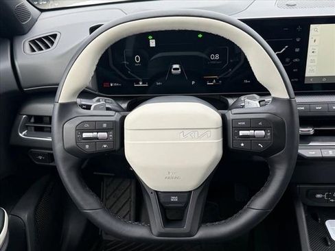 New 2026 Kia K4 GT-Line image 18