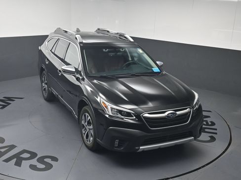 Used 2020 Subaru Outback Touring XT AWD/4WD image 22