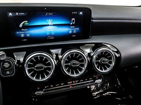 Used 2022 Mercedes-Benz A 220 image 18