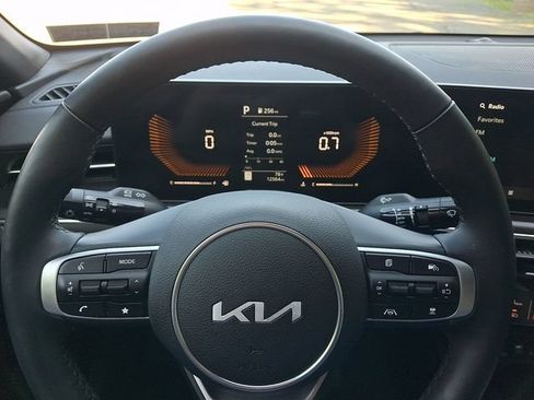 Used 2025 Kia K5 GT-Line w/ GT-Line Premium Package AWD/4WD image 13