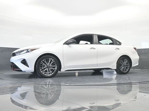 Used 2024 Kia Forte GT-Line image 55