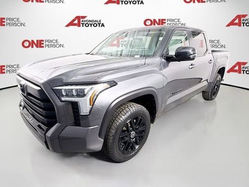 Used 2024 Toyota Tundra Limited AWD/4WD image 3