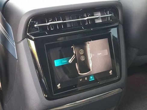 Certified 2026 Cadillac Escalade IQ Sport 2 AWD/4WD image 9