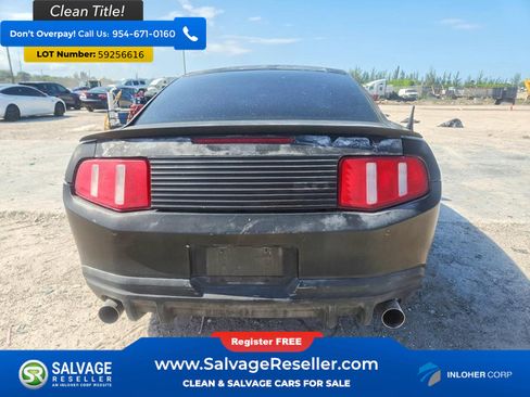 Used 2010 Ford Mustang Coupe RWD image 8