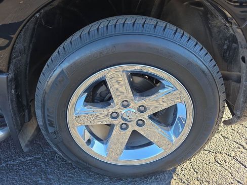 Used 2012 RAM 1500 Sport w/ Sport Premium Group AWD/4WD image 16