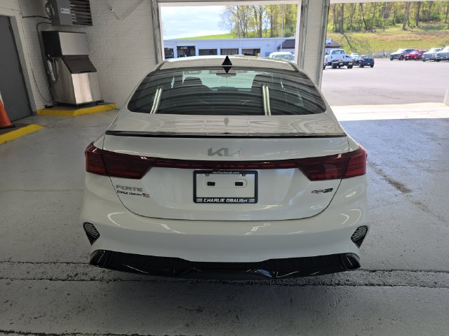 Used 2024 Kia Forte GT-Line w/ GT-Line Premium Package FWD image 4