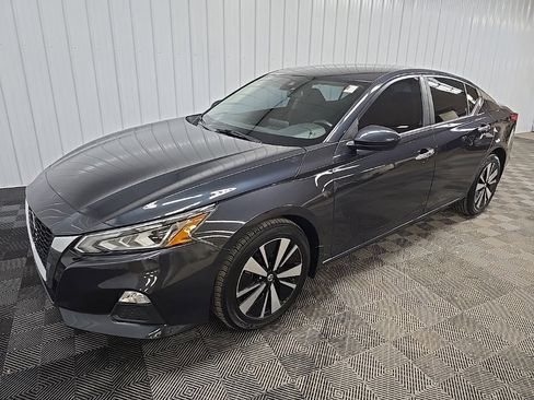 Used 2022 Nissan Altima 2.5 SV image 8