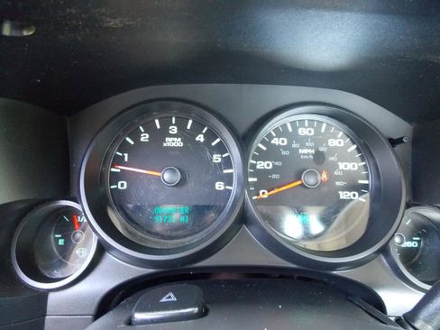 Used 2013 Chevrolet Silverado 1500 W/T RWD image 11
