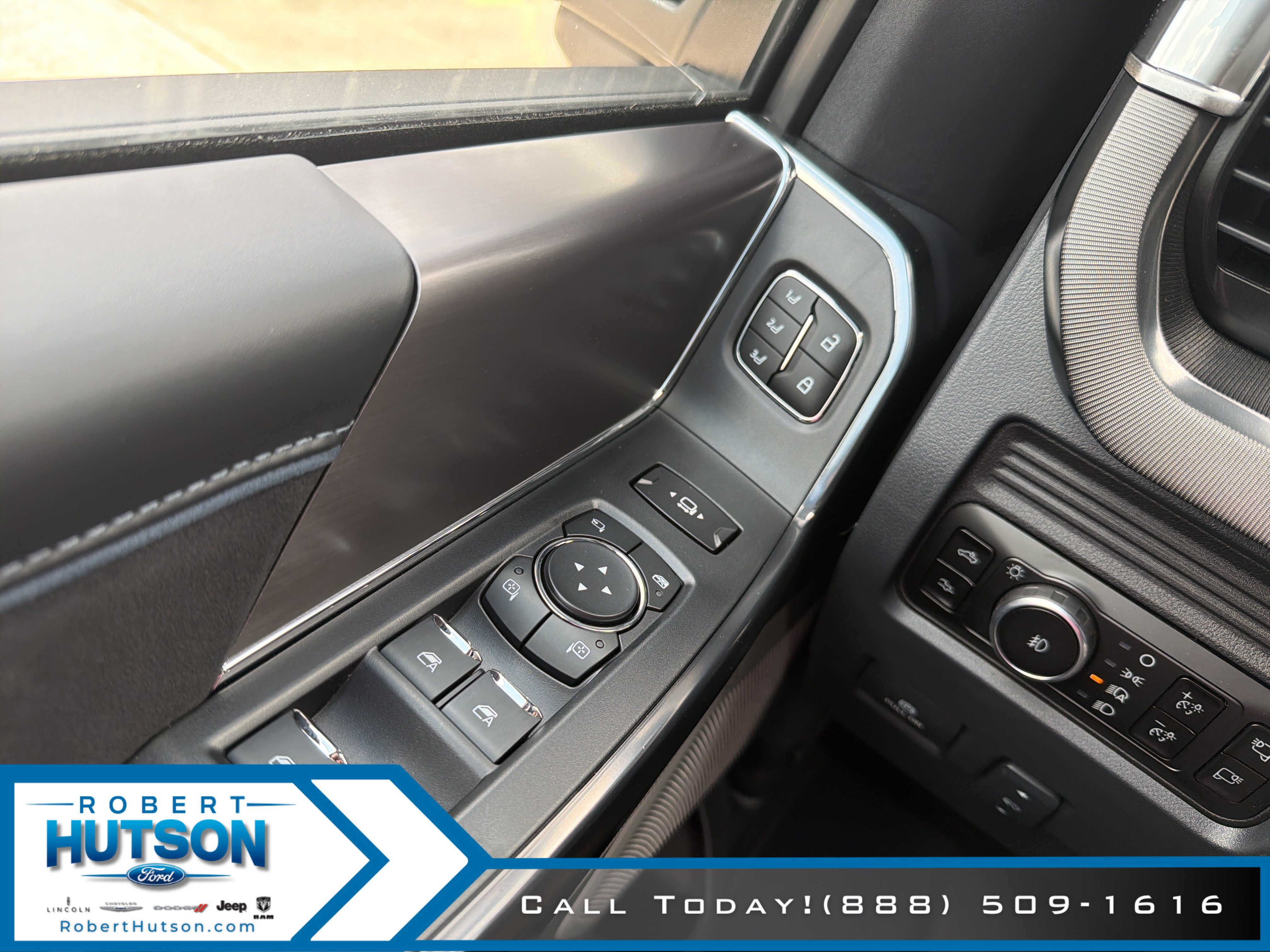 New 2026 Ford F250 Platinum AWD/4WD image 10