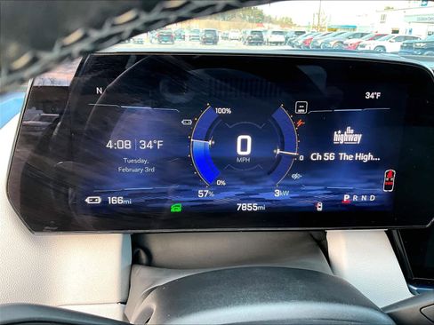 Used 2025 Chevrolet Equinox EV LT image 25