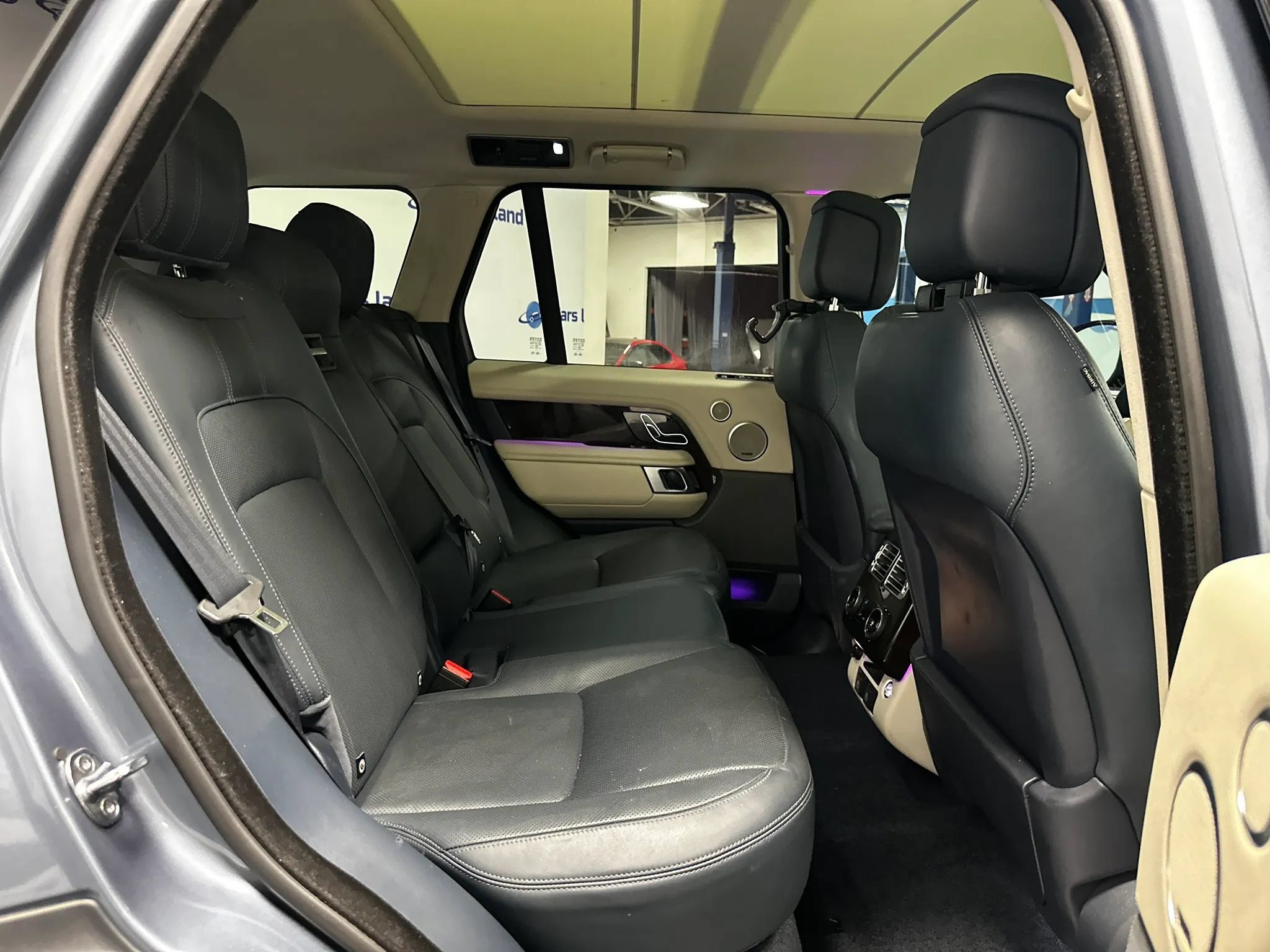 Used 2021 Land Rover Range Rover Westminster Edition AWD/4WD image 19