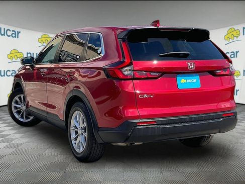 Used 2025 Honda CR-V EX image 4