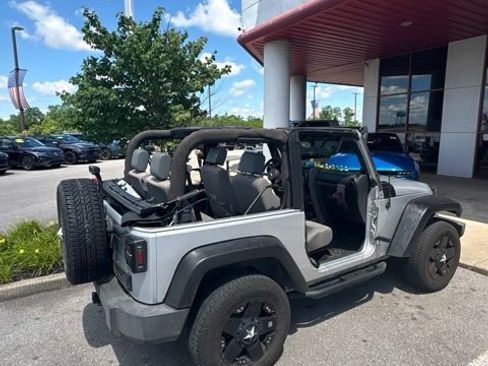 Used 2010 Jeep Wrangler Sport AWD/4WD image 5