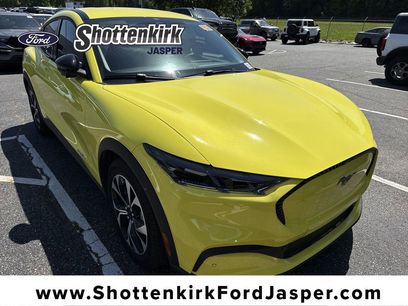 Used 2025 Ford Mustang Mach-E Select w/ Comfort Package Lite