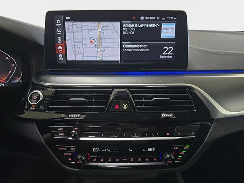Used 2021 BMW M550i xDrive w/ Executive Package image 20