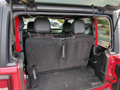 Used 2020 Jeep Wrangler Sport AWD/4WD image 11