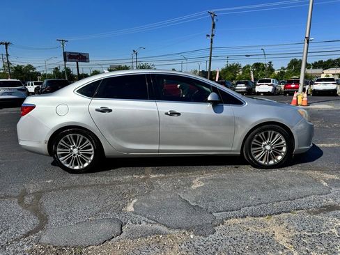Used 2012 Buick Verano Leather FWD image 9