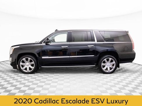 Used 2020 Cadillac Escalade ESV Luxury image 2