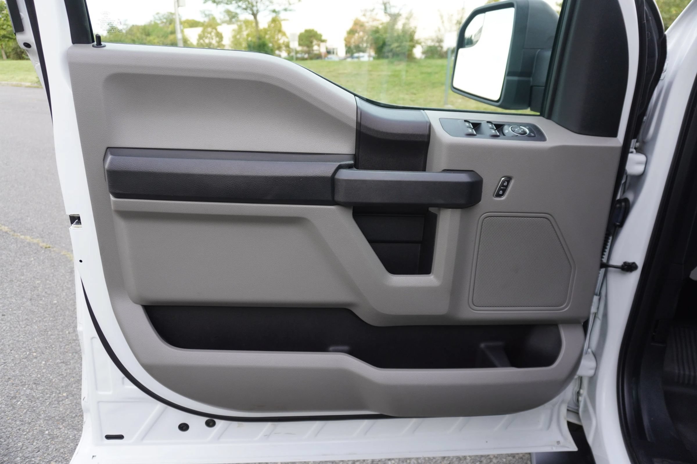 Used 2018 Ford F150 XL w/ XL Power Equipment Group AWD/4WD image 13